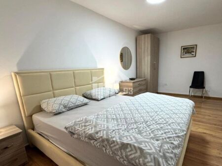 Jepet Me Qera Apartament 1+1