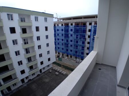 shiten 3 garsioniere ne golem prane detit