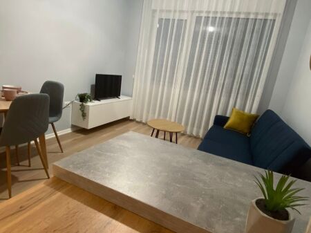 In affitto 1+1 al Kompleksi Magnet 60.000 Leke