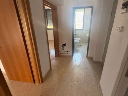 SHITET APARTAMENT 2+1 RRUGA BARDHYL 165.000 EURO FH-66874