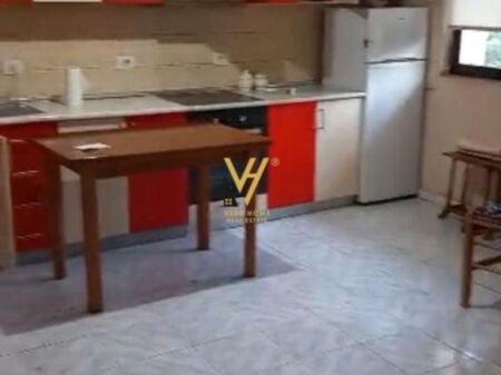 AFFITTASI APPARTAMENTO 3+1+VERANDA AL KRISTAL CENTER 70.000 LEKE