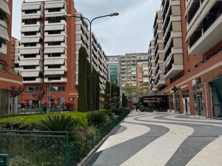 Ambjete biznesi per qera ne \Delijorgj