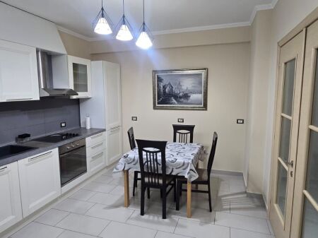 Appartamento 2+1 a Rosini in Astir con 560€