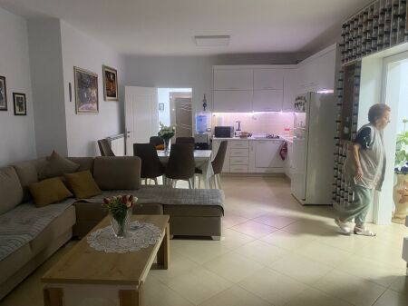 Apartament ne shpirje 3+1 ne Pogradec