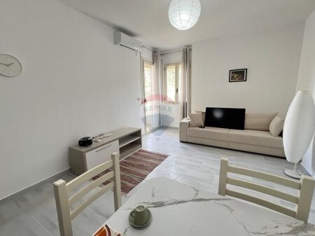 🏡 Garsoniere për Shitje  vija e pare në Lungomare, Vlorë – 42.36 m² | 103,000 €