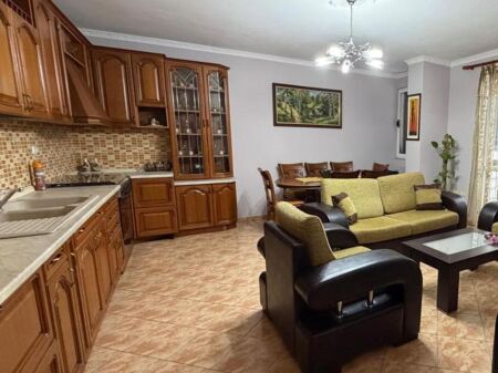 Apartament 1+1 per qera