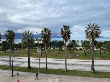 🏡 Appartamento 2+1 in Affitto – Lungomare, Vlorë (Zona Oslo)