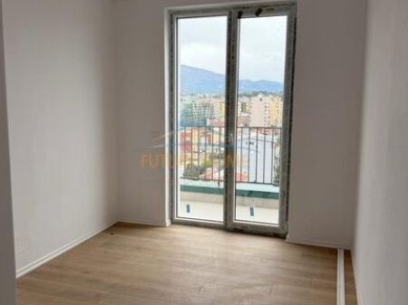 For sale, Apartment 3+1+2, Komuna e Parisit, Tirane