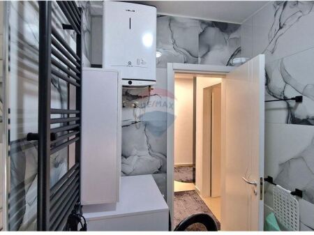 🏡 Appartamento 2+1 in Affitto – Lungo Mare, Vlorë