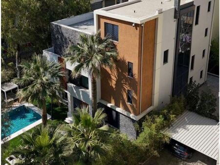 Ekskluzive! Vilë Luksoze Për Shitje në Plazhin Iliria Moderne me Spa, Rooftop dhe Pishinë – Investim Premium