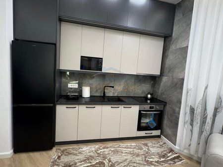 Shitet, Apartament 2+1, Fresk, Tiranë.