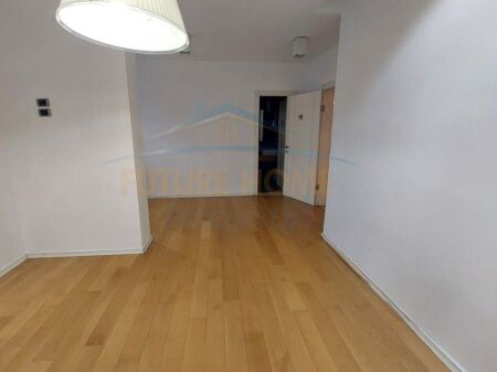 Affitto, Appartamento per Uffici, Blloku, Tirana.