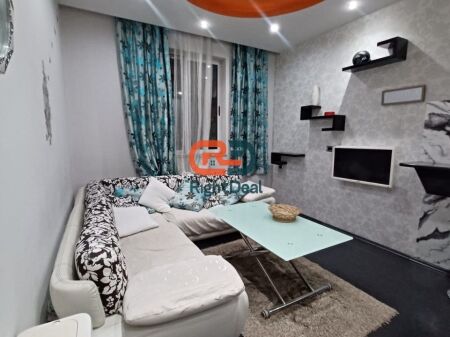 Tek Rruga E Durresit, Jepet Me Qira Apartament 2+1 Ideal Per Banim Me Lokacion Perfekt!!!