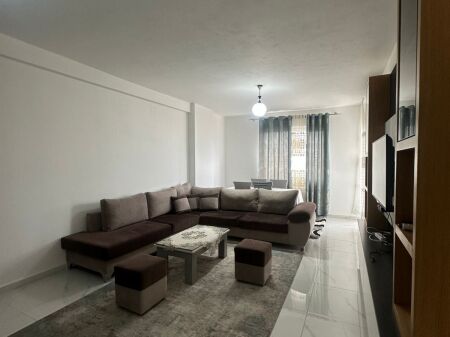 APARTAMENT ME QERA 2+1