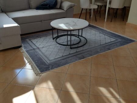 Jepet me Qera Apartament 2+1 tek Kazazi Durres