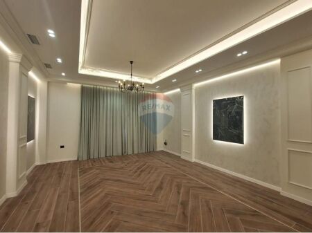 Negozio - In Vendita - Via del Tesoro, Tirana(ID: 530411012-68)