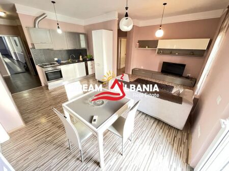 Appartamento 2+1 in affitto, Via Myslym Shyri, vicino al distributore Kastratit, Tirana (ID 4221192)