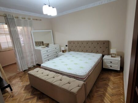 Appartamento 2+1+2 con Balconi in Affitto