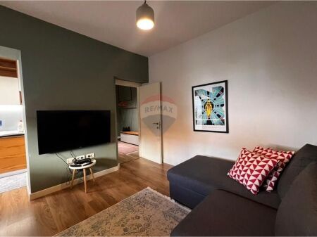 Appartamento 1+1 in affitto in Via Kavaja!