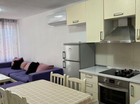 APPARTAMENTO CON VISTA 2+1- STAZIONE DEL TRENO, VIA IMER BEQIRI