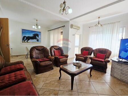 Appartamento - In Affitto - Ambasciata Americana, Tirana