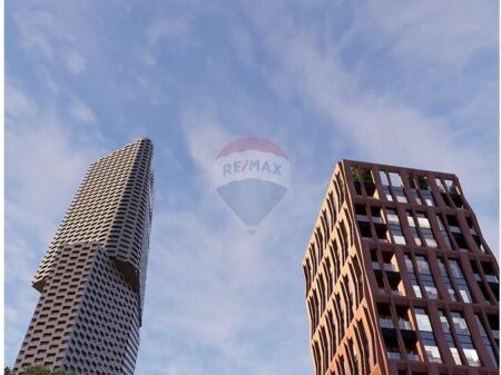 APARTAMENT 1+1 PER SHITJE TEK BULEVARDI I RI