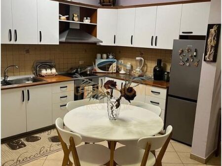 Qira, Apartament 2+1+2, Rruga e Kavajes