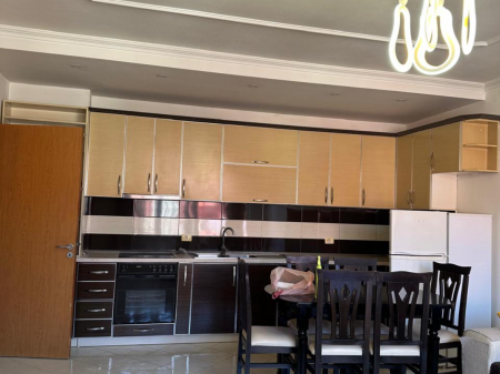 Apartament me qera 1+1 ne astir