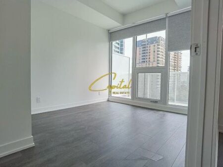 ZYRE ME QIRA 60 M2 QENDER 700 EURO