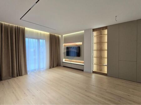 Apartament - Për Shitje - Liqeni I Thatë, Tiranë