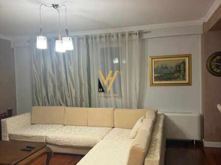 JEPET APARTAMENT 3+1+2 ME QERA TE PICERI ERA, BLLOKU 2.000 EURO