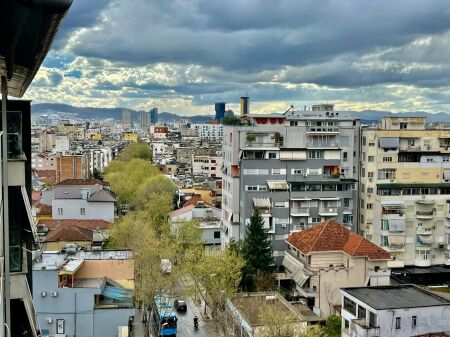 SHESIM , PENTHOUSE MODERN 3+1+3 me 3 POSTE PARKIMI