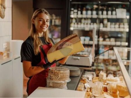 Dyqan - Për Qira - Rruga Irfan Tomini, Tiranë