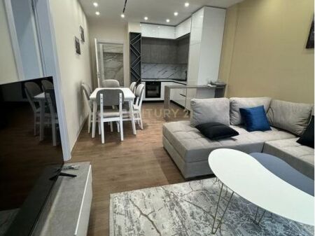 APPARTAMENTO IN AFFITTO 2+1+POSTO AUTO KODRA E DIELLI