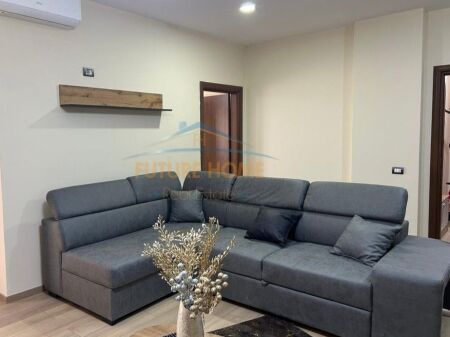 Affitto, Appartamento 1+1, Via Kavajes, Tirana.