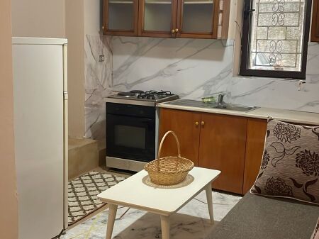 AFFITTASI APPARTAMENTO 1+1 – XHAMLLIK, PIAZZA STRAUS