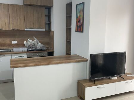 Super ap 2+1 al congresso di QSUT Manastiri (zircone)