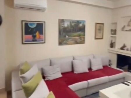 Shitet apartament 2+1 tek Ish Blloku!