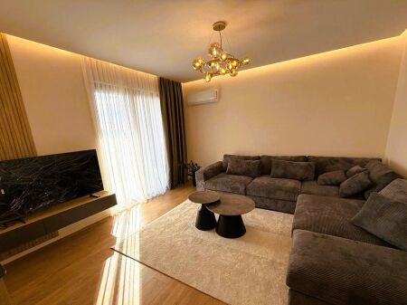 JEPET ME QIRA APARTAMENT MODERN 2+1+2, PRANE TV KLAN!