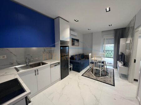 Qera, Apartament 1+1, Fresku, Tiranë.