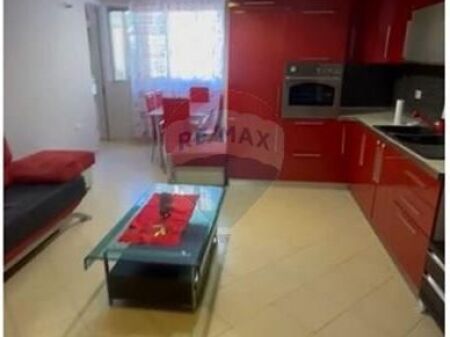 Appartamento - In Affitto - Rruga Riza Cerova, Tirana