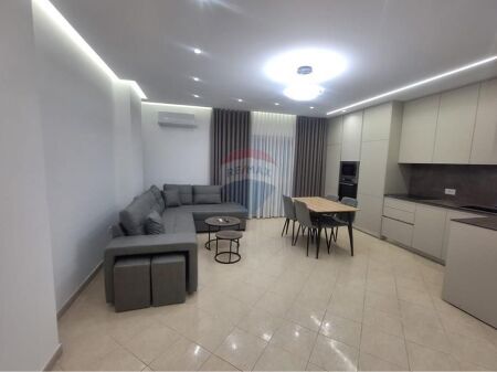 Apartament - Për Qira - Rruga Teodor Keko ID: 530411012-176