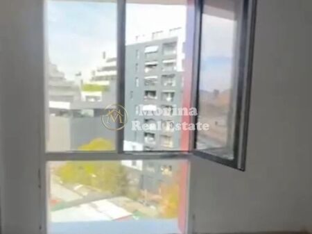 Rent | Business Premises | Pharmacy 10 | 900 €/month