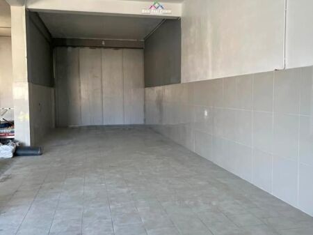 Magazzini in Affitto a Mezez (ID BM324) Tirana