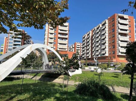 🏡 Jepet ambient komercial me qira te Kompleksi Delijorgji