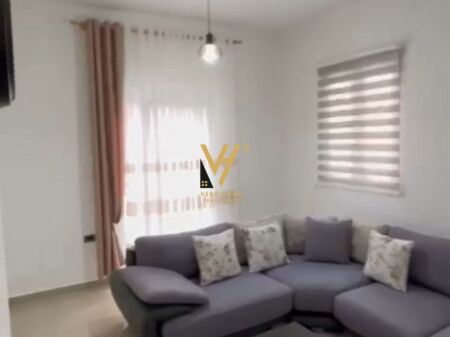 JEPET APARTAMENT 2+1+2+BLK ME QERA TE KODRA E DIELLIT 700 EURO