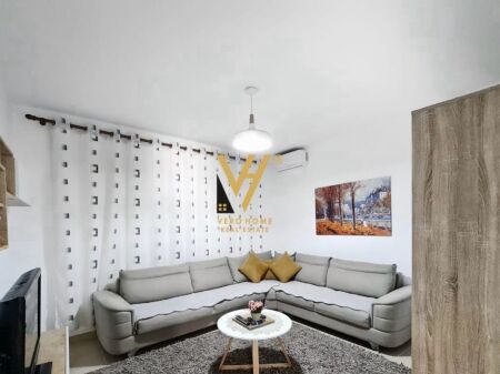 JEPET APARTAMENT 1+1 ME QERA TE PAZARI I RI 750 EURO