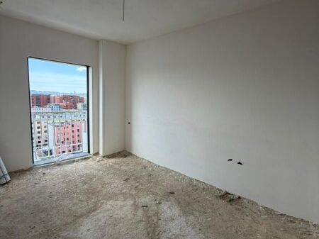 3+1 Apartment for Sale in Kamez