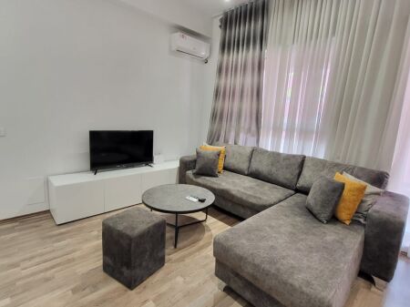 🏢 Appartamento 1+1 in affitto – Complesso Mangalem, Ali Demi