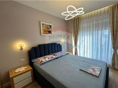 Apartament me qera 1+1